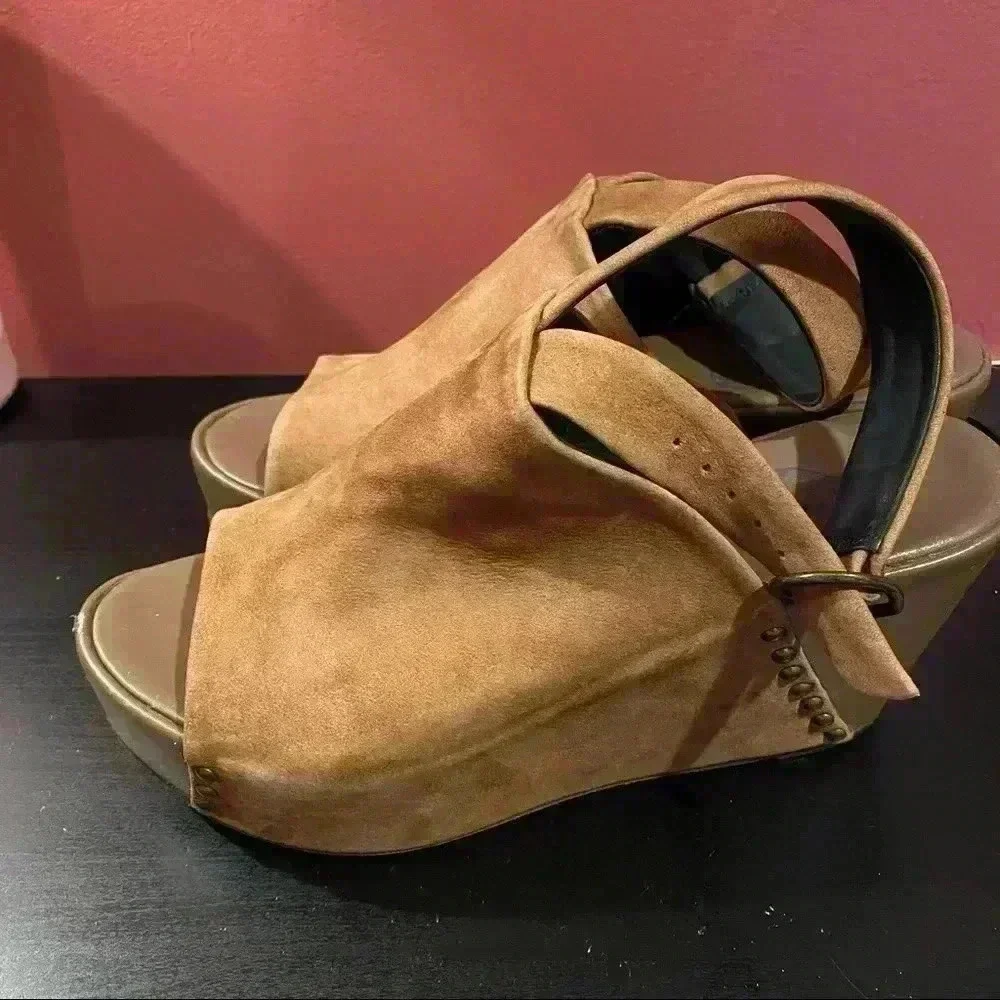 FIORENRINI + BAKER  WEDGE SANDAL